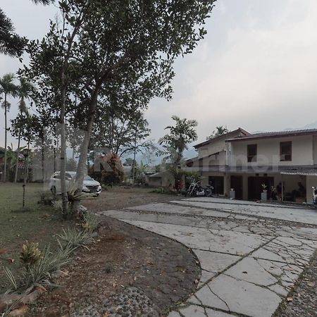 Bens Homestay Mitra Reddoorz Bogor Luaran gambar